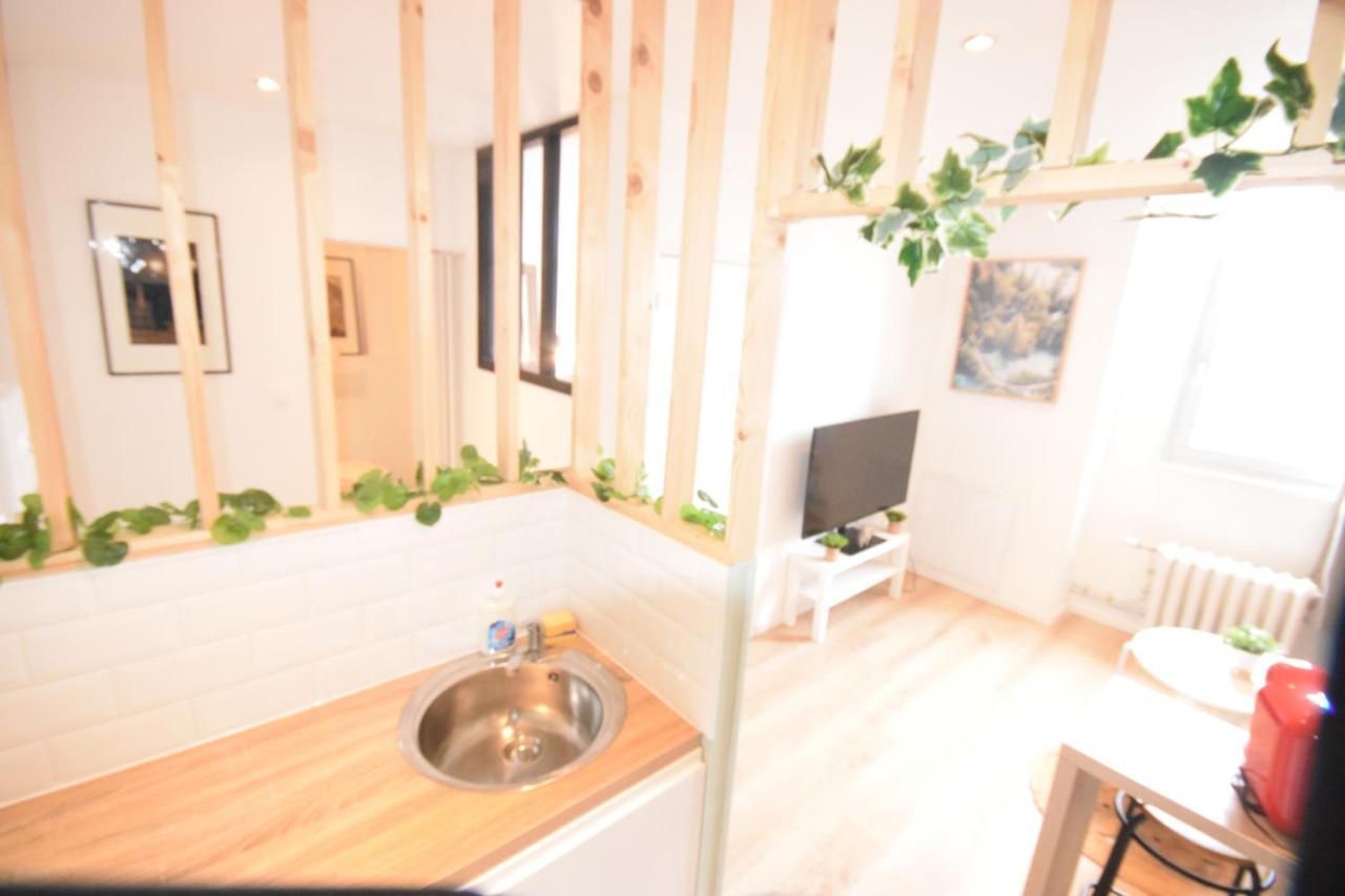 Apartamento Lerelaisdodile23 - Parking - Lumineux - Hyper Centre Valenciennes Exterior foto