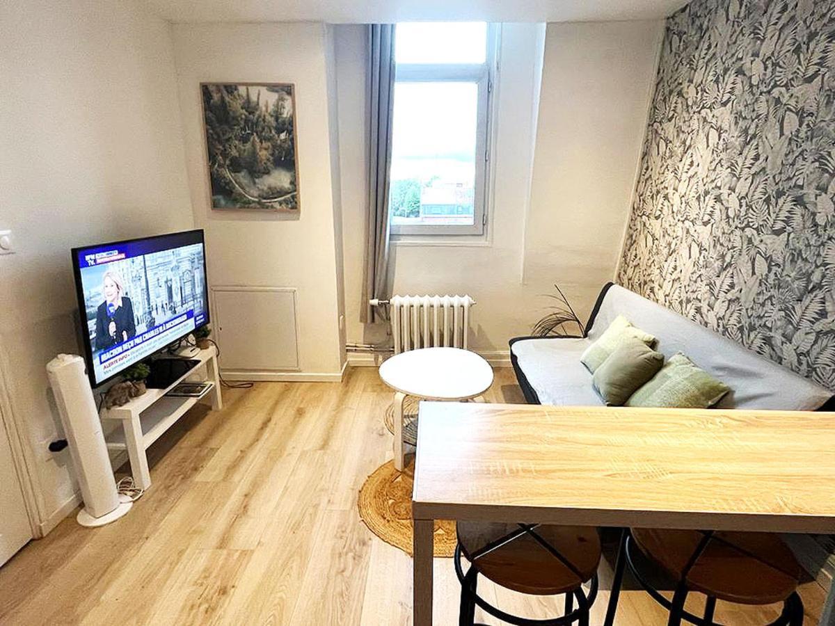 Apartamento Lerelaisdodile23 - Parking - Lumineux - Hyper Centre Valenciennes Exterior foto